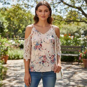 SheIn ✦ Floral Lace Cold Shoulder Top ✦ Light Pink Boho Bloom NWOT S (Fits M/L)